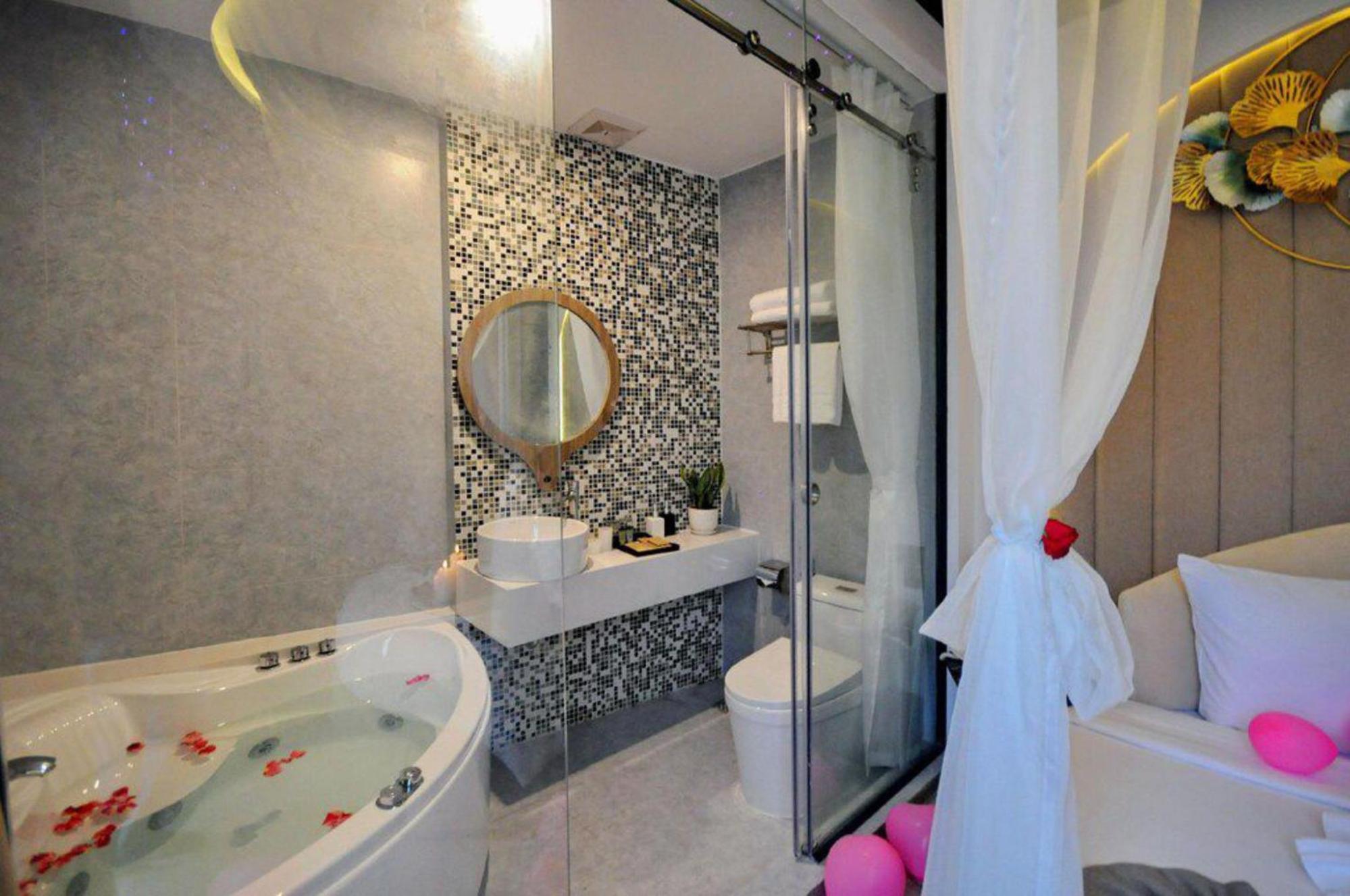 Ngoc Bich Hotel Da Nang Exterior foto